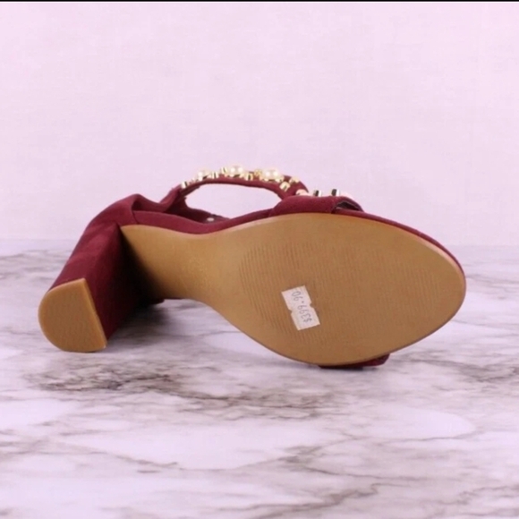 NariuWan Burgundy Pearl Studded Block Heel Sandals Size 7.5 Women's Open Toe - Picture 6 of 8